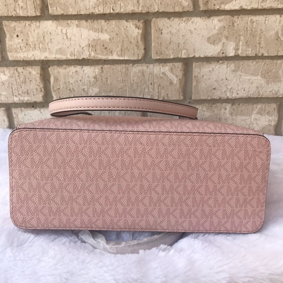 Nwt! Michael kors purse - Picture 5 of 9